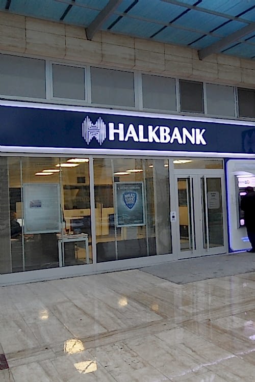 Halk Bankası Avcılar ve Sefaköy Şubesi Dış Cephe Temizliği Çalışması